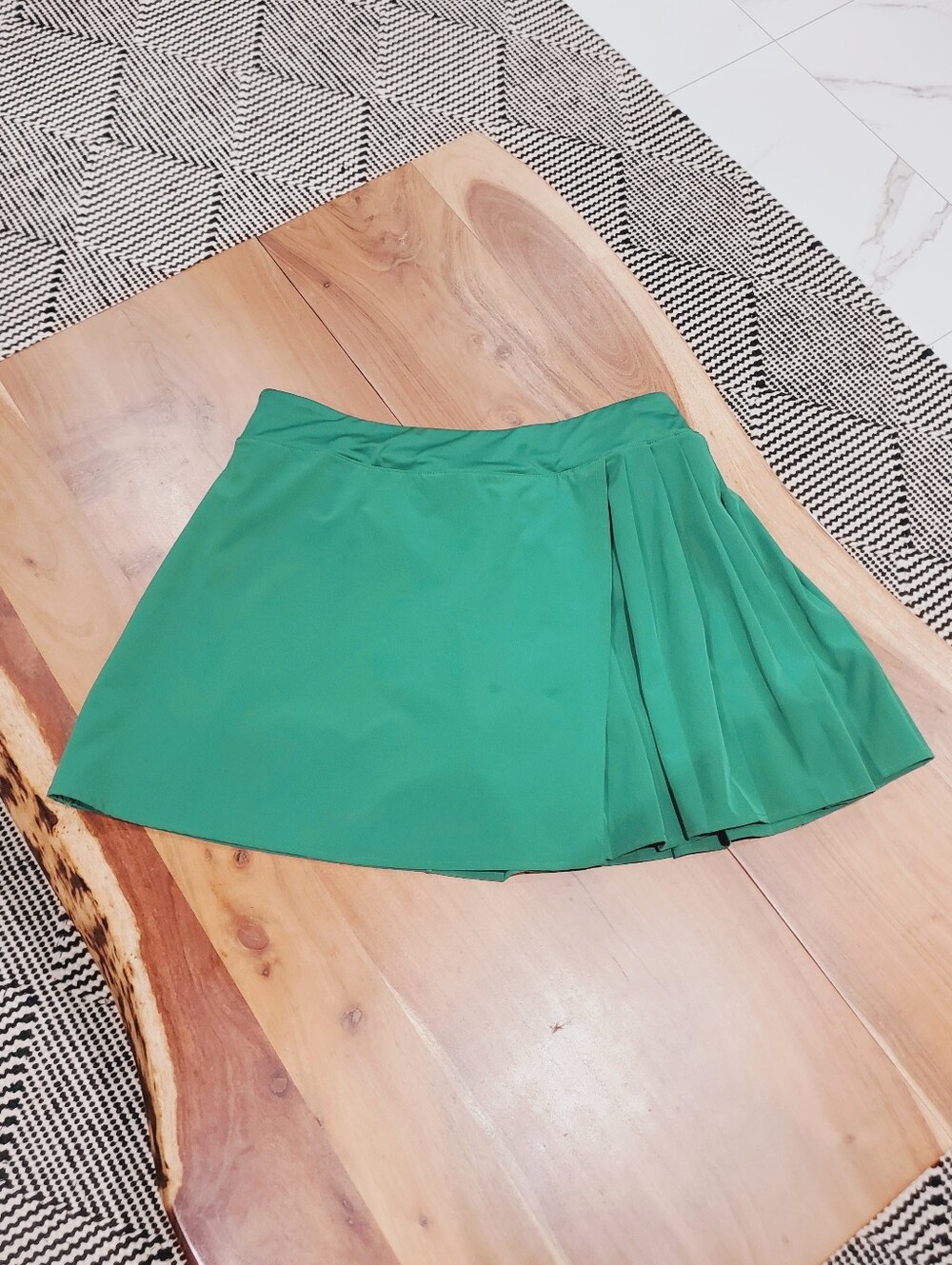 LOLE Pleated Green Mini Skort Skirt